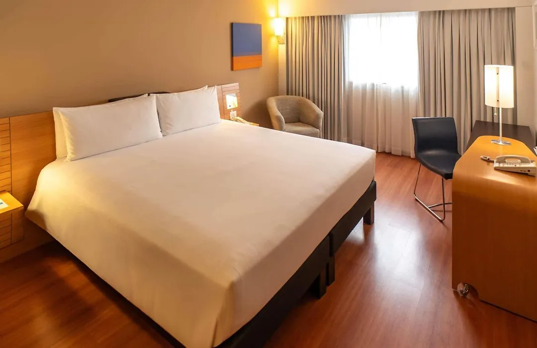 Novotel Lima San Isidro-1