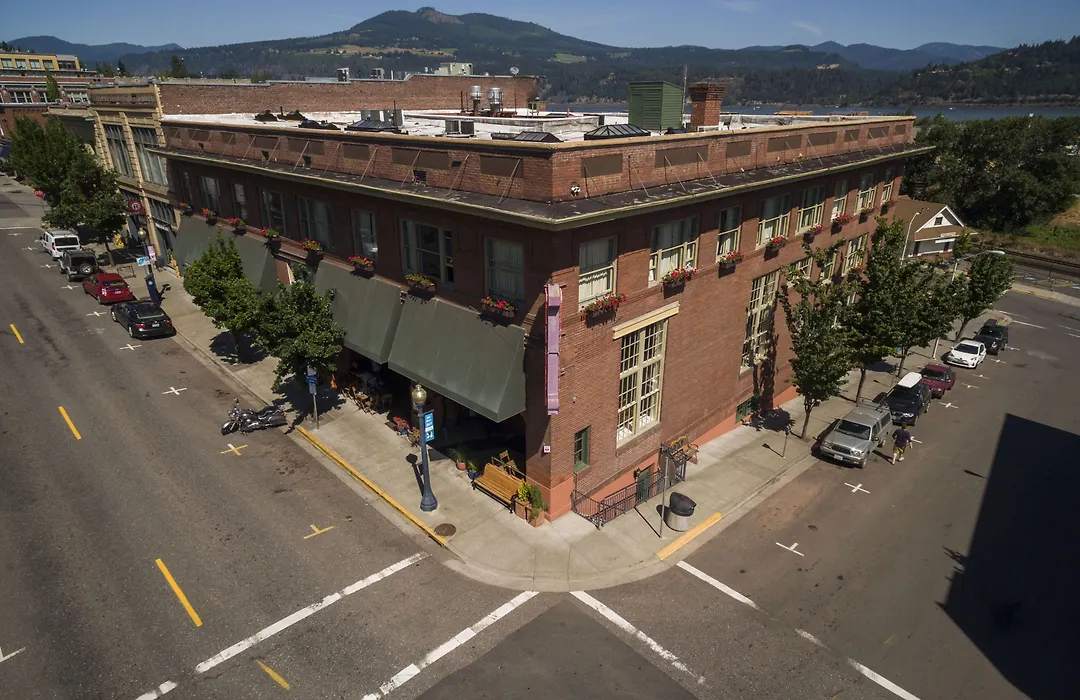 Hood River Hotel-1