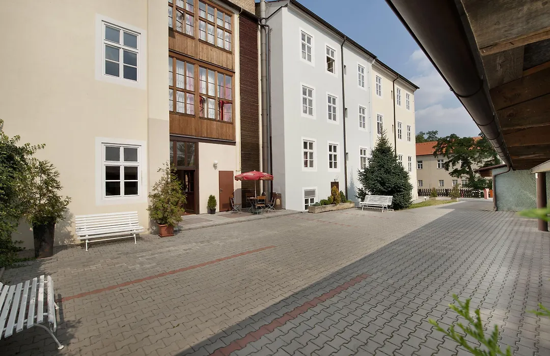EA Hotel Jeleni Dvur Prague Castle-1