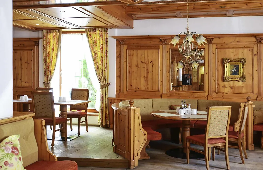 Mercure Sighisoara Binderbubi Hotel & Spa-1