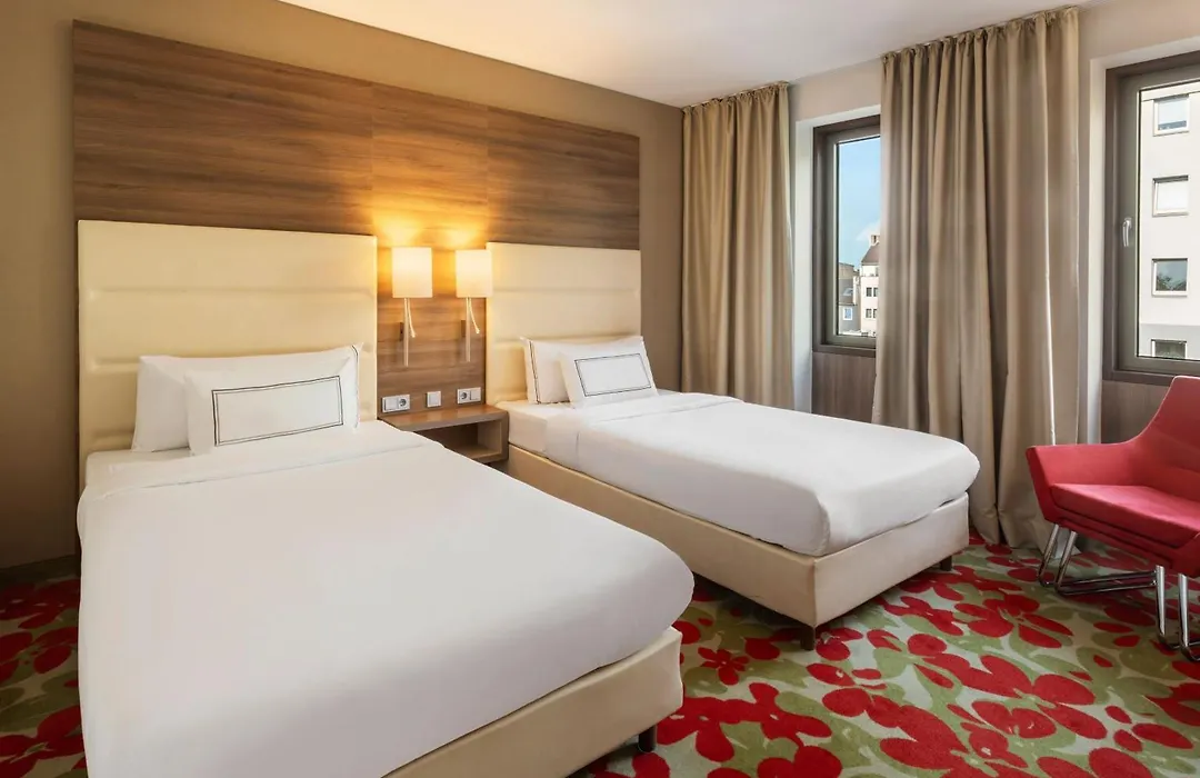 Melia Dusseldorf-1