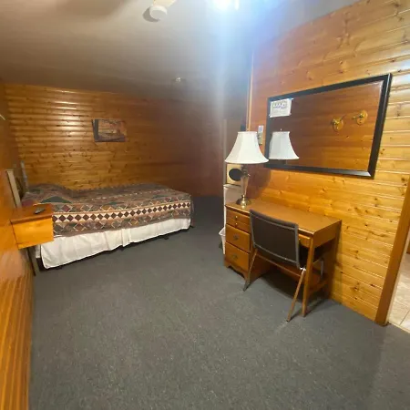 Hillcrest Motel-3