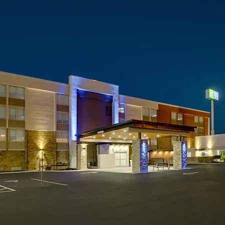 Holiday Inn Express & Suites Wapakoneta By Ihg-3