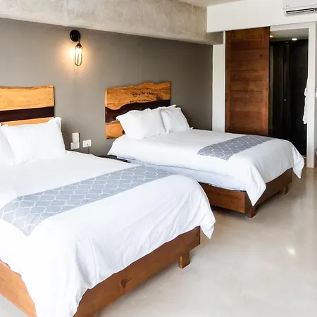 Sunday Hotel 52 At Playa Del Carmen-2