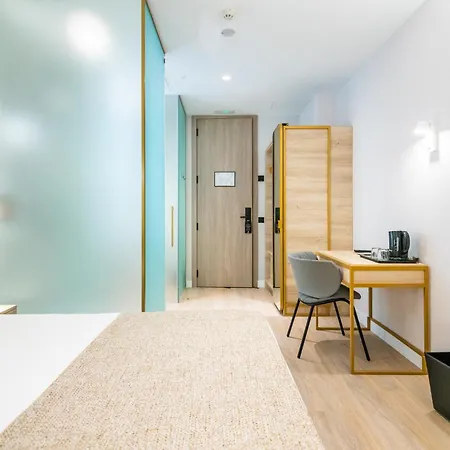 Hotel Malaga Vibes-3