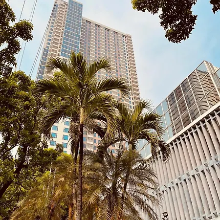 Cozy Condo In Ermita Manila Near St Lukes Medical Center And Us Embassy-3