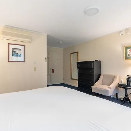 Wonder View Inn - Bar Harbor Collection-2