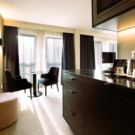 Pestana Amsterdam Riverside-3