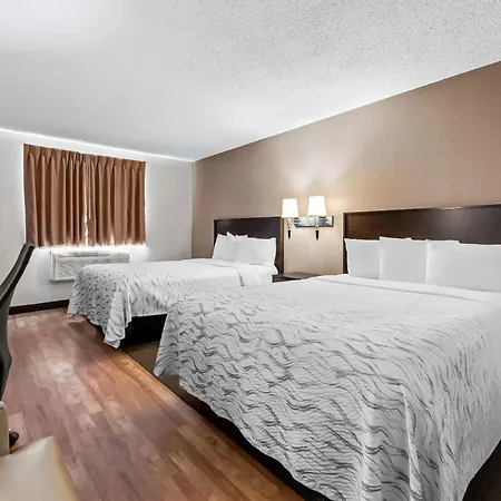 Red Roof Inn Plus+ & Suites Malone-3