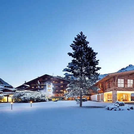 Relais&Chateaux Spa-Hotel Jagdhof-2