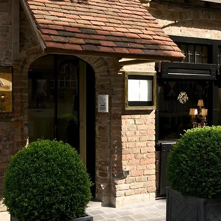 Relais Bourgondisch Cruyce, A Luxe Worldwide Hotel-3