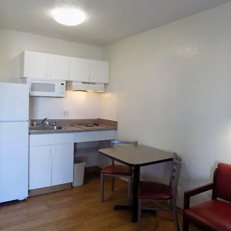 Intown Suites Extended Stay Austin Tx - North Lamar-3