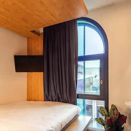 Bunk Hotel Utrecht-3