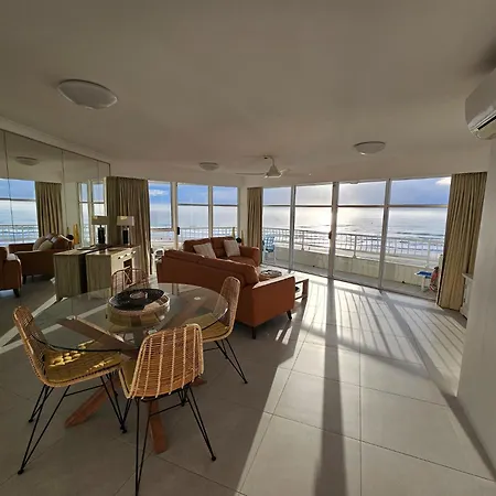 19Th Avenue On The Beach-2