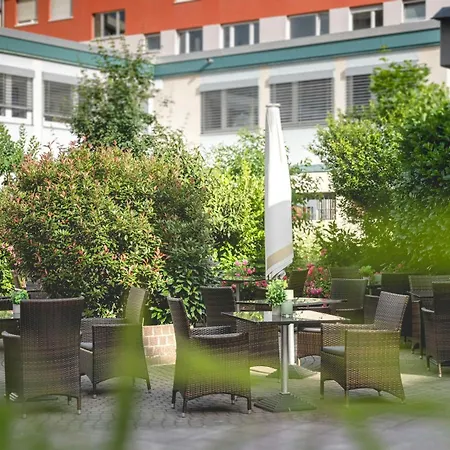 Leonardo Hotel Heidelberg City Center-2
