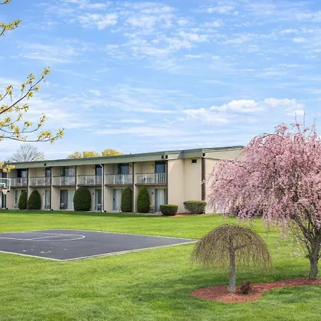 Riverview Inn & Suites-3