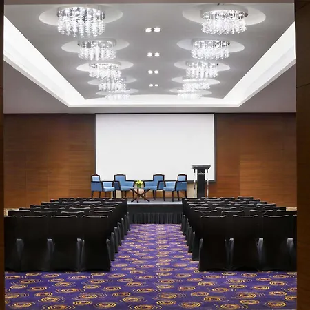 Mövenpick Hotel Jumeirah Beach-3