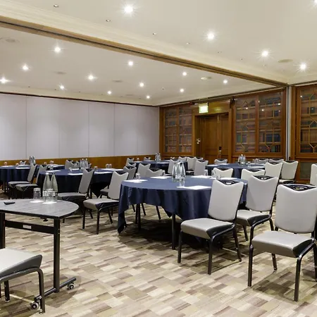 Doubletree By Hilton Southampton-3