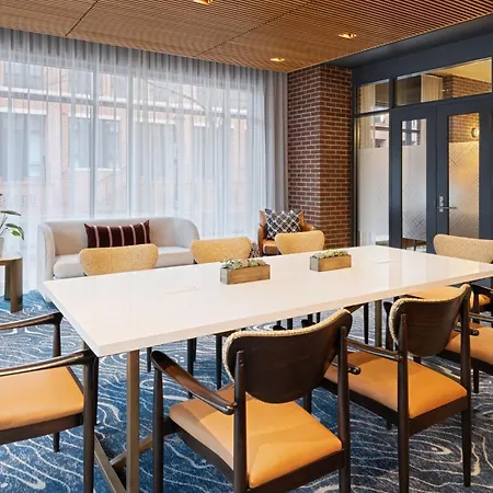 Hotel Indigo Old Town Alexandria By Ihg-3