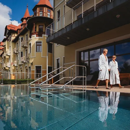 Grand Hotel Praha-3