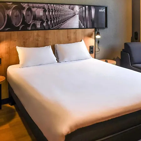Ibis Valladolid-2