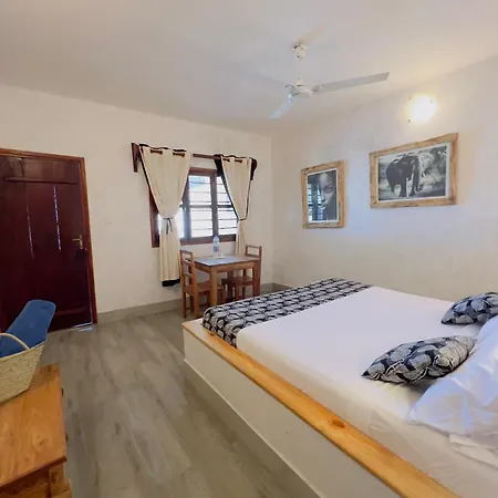 White Dream Lodge & Restaurant, Beachfront, Ocean View-3
