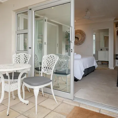 Ocean Watch Guest House-3