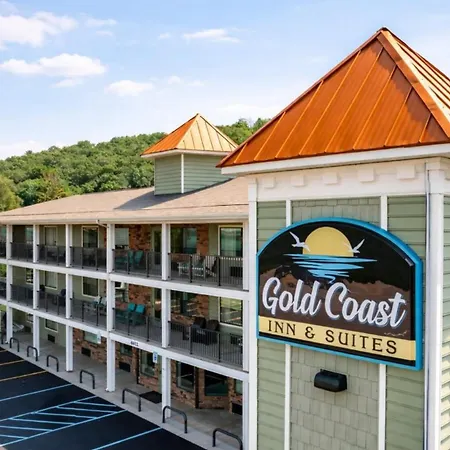 Gold Coast Inn - At The Bay In Traverse City-3
