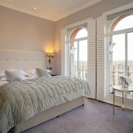 The Petersham-3