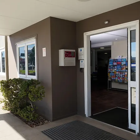 Ibis Budget Perth Airport-3