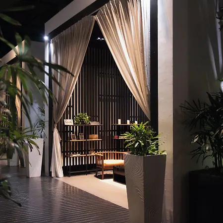 Studio M Hotel Singapore-2