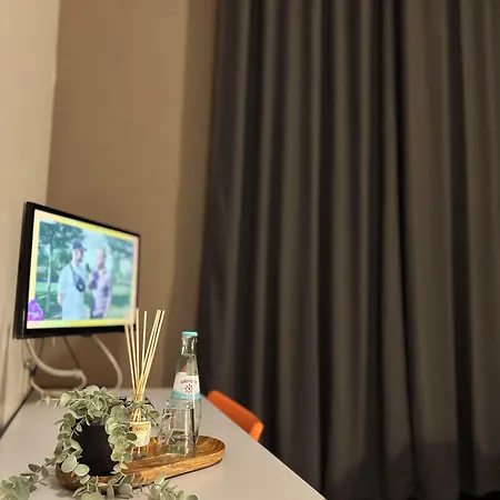Colour Hotel-2
