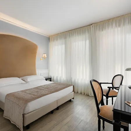 Hotel San Luca-3