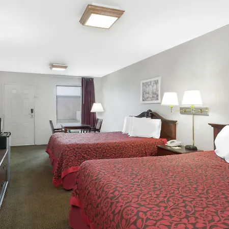 Days Inn By Wyndham Morristown-2