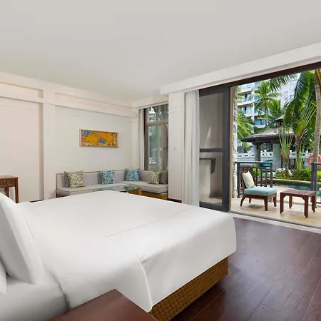 Swissotel & Spa Sanya Yalong Bay Enjoy A 20-Minute Massage Session-3