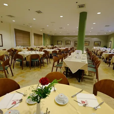 Ritz Hotel-3