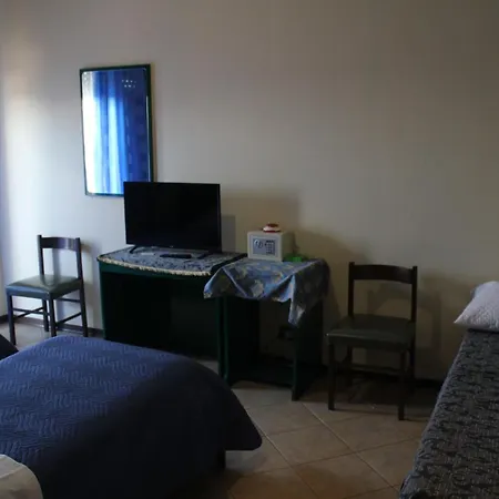 Hotel 106-2