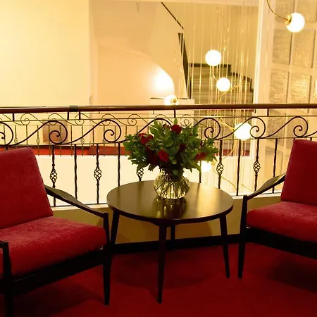 Hotel Augusta-3