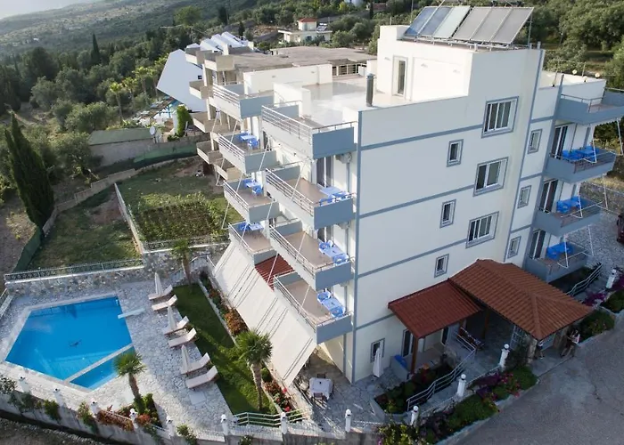 Perivolos Apartments
