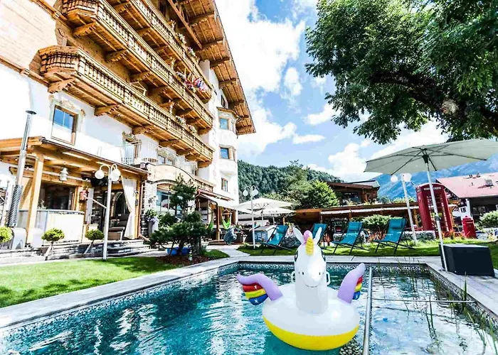 Alpenhotel Tyrol - B&B - Adults Only - Alpines Lifestylehotel Mit Naturspa & Wellness