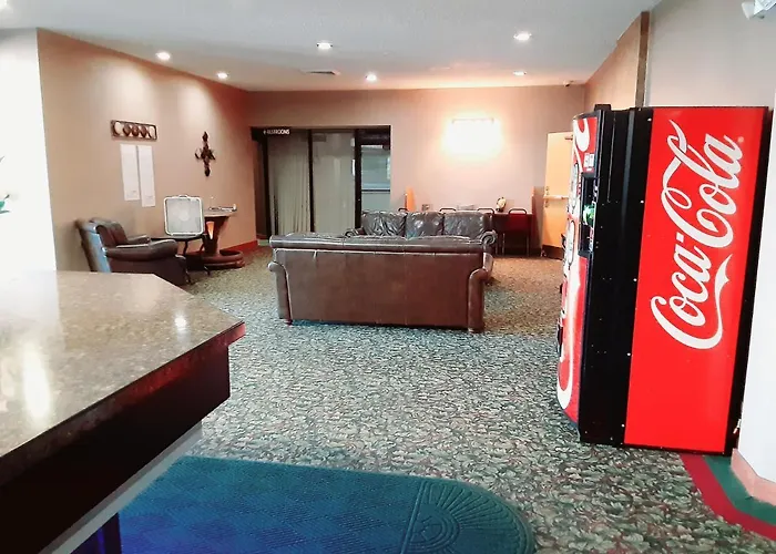 Vegas Minot Hotel