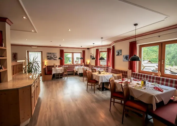 Hotel Cornelia