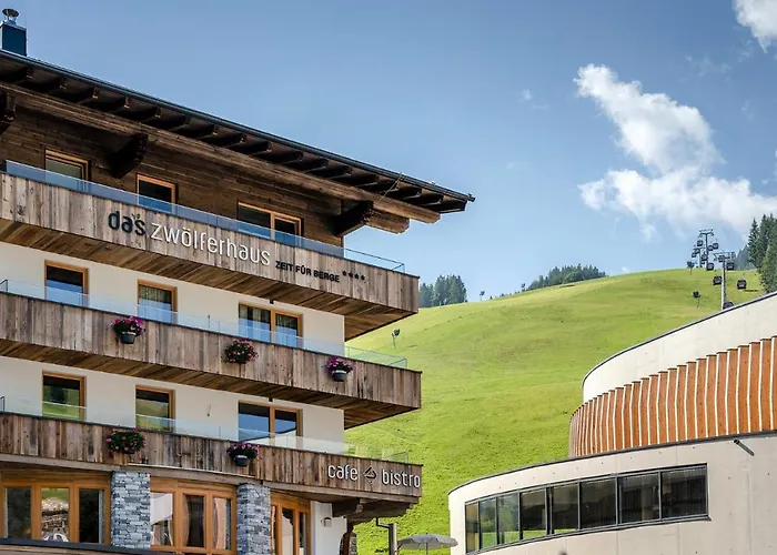 Hotel Das Zwoelferhaus
