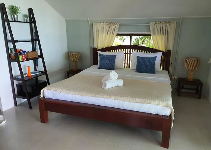 Blue Bay Bungalow