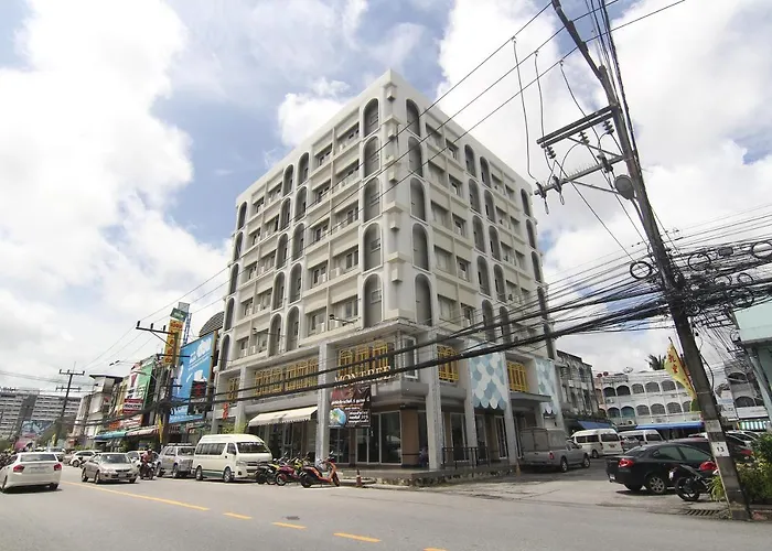 Montree Phuket Hotel