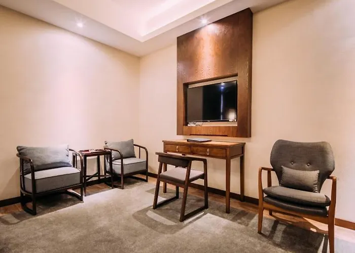 Greentree Eastern Changzhou Liyang Citytianmu Lake Four Seasons Hotel