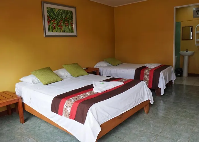 Hotel Heliconia Los Chiles