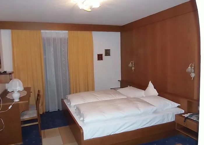 Hotel Pausa