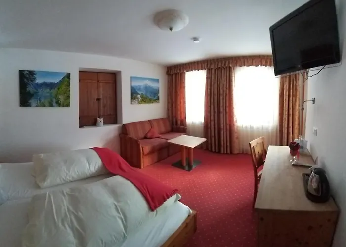 Tourist Hotel Boehm