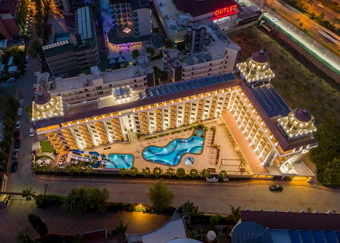 Blue Marlin Deluxe Spa & Resort